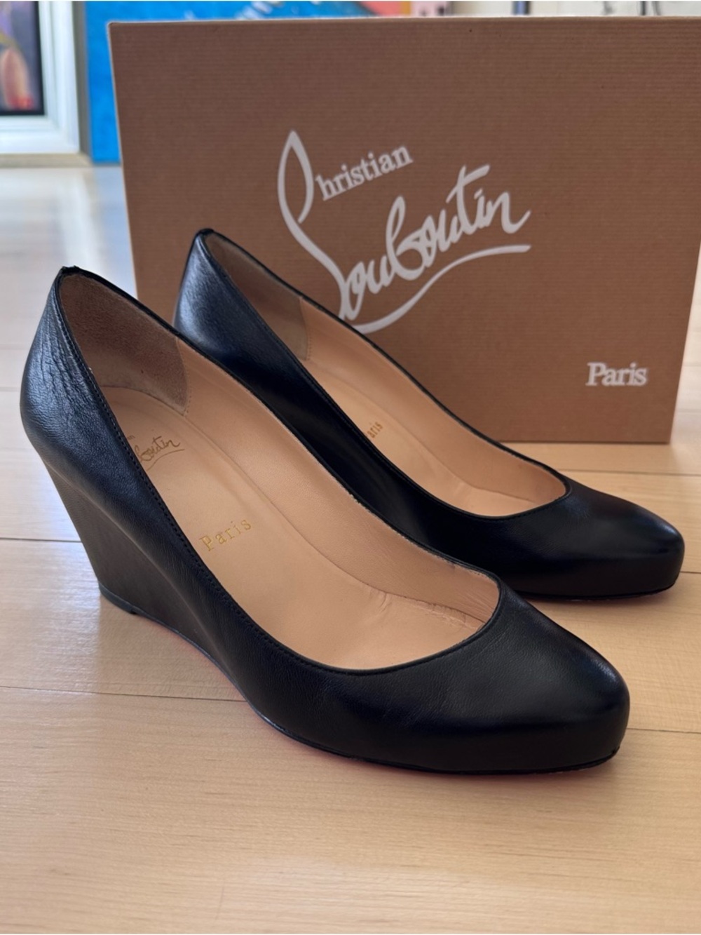 Christian Louboutin Leather  Pumps
